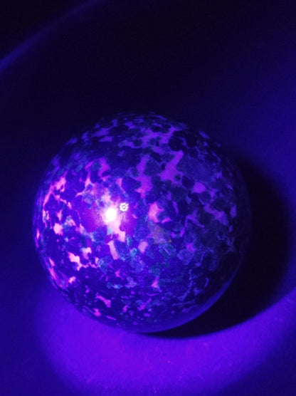 Willemite AAA *Rarität Edelstein Kugel Deko Sphere Kristall Haus Wohnen Meditation Heilstein Frau Mann Geschenk Er Sie Energie Kraft Sammler - Art of Nature Berlin