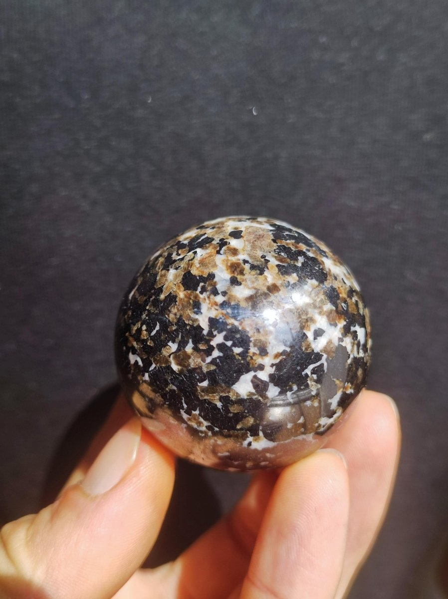 Willemite AAA *Rarität Edelstein Kugel Deko Sphere Kristall Haus Wohnen Meditation Heilstein Frau Mann Geschenk Er Sie Energie Kraft Sammler - Art of Nature Berlin