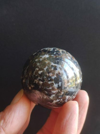 Willemite AAA *Rarität Edelstein Kugel Deko Sphere Kristall Haus Wohnen Meditation Heilstein Frau Mann Geschenk Er Sie Energie Kraft Sammler - Art of Nature Berlin