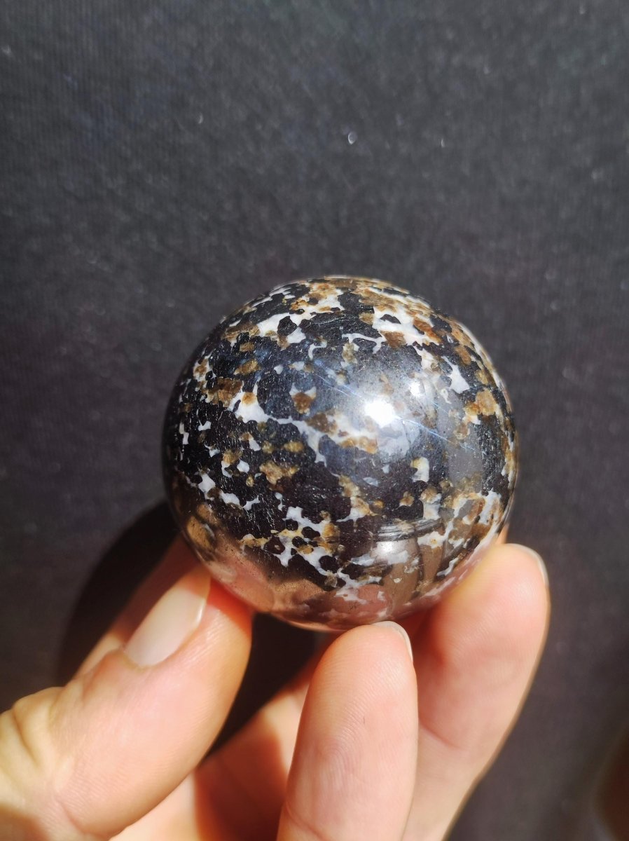 Willemite AAA *Rarität Edelstein Kugel Deko Sphere Kristall Haus Wohnen Meditation Heilstein Frau Mann Geschenk Er Sie Energie Kraft Sammler - Art of Nature Berlin
