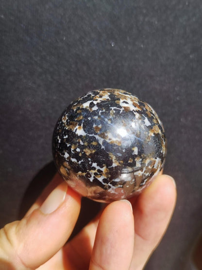 Willemite AAA *Rarität Edelstein Kugel Deko Sphere Kristall Haus Wohnen Meditation Heilstein Frau Mann Geschenk Er Sie Energie Kraft Sammler - Art of Nature Berlin