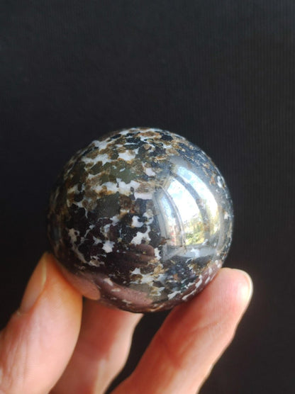 Willemite AAA *Rarität Edelstein Kugel Deko Sphere Kristall Haus Wohnen Meditation Heilstein Frau Mann Geschenk Er Sie Energie Kraft Sammler - Art of Nature Berlin