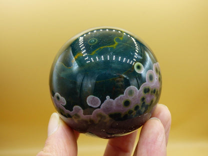 XL 8 Adern Ocean Jaspis Orbicular grün - Edelstein Kugel Natur Heilstein Deko Kristall Geschenk Er Sie Mann Frau Haus Wohnung Energie Selten - Art of Nature Berlin