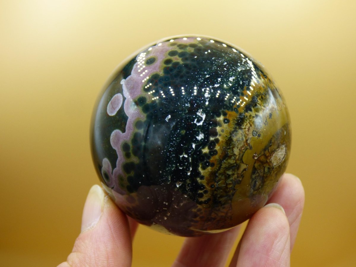 XL 8 Adern Ocean Jaspis Orbicular grün - Edelstein Kugel Natur Heilstein Deko Kristall Geschenk Er Sie Mann Frau Haus Wohnung Energie Selten - Art of Nature Berlin