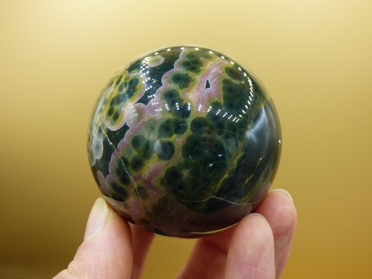 XL 8 Adern Ocean Jaspis Orbicular grün - Edelstein Kugel Natur Heilstein Deko Kristall Geschenk Er Sie Mann Frau Haus Wohnung Energie Selten - Art of Nature Berlin