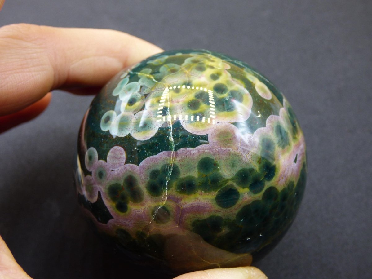 XL 8 Adern Ocean Jaspis Orbicular grün - Edelstein Kugel Natur Heilstein Deko Kristall Geschenk Er Sie Mann Frau Haus Wohnung Energie Selten - Art of Nature Berlin