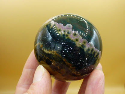 XL 8 Adern Ocean Jaspis Orbicular grün - Edelstein Kugel Natur Heilstein Deko Kristall Geschenk Er Sie Mann Frau Haus Wohnung Energie Selten - Art of Nature Berlin