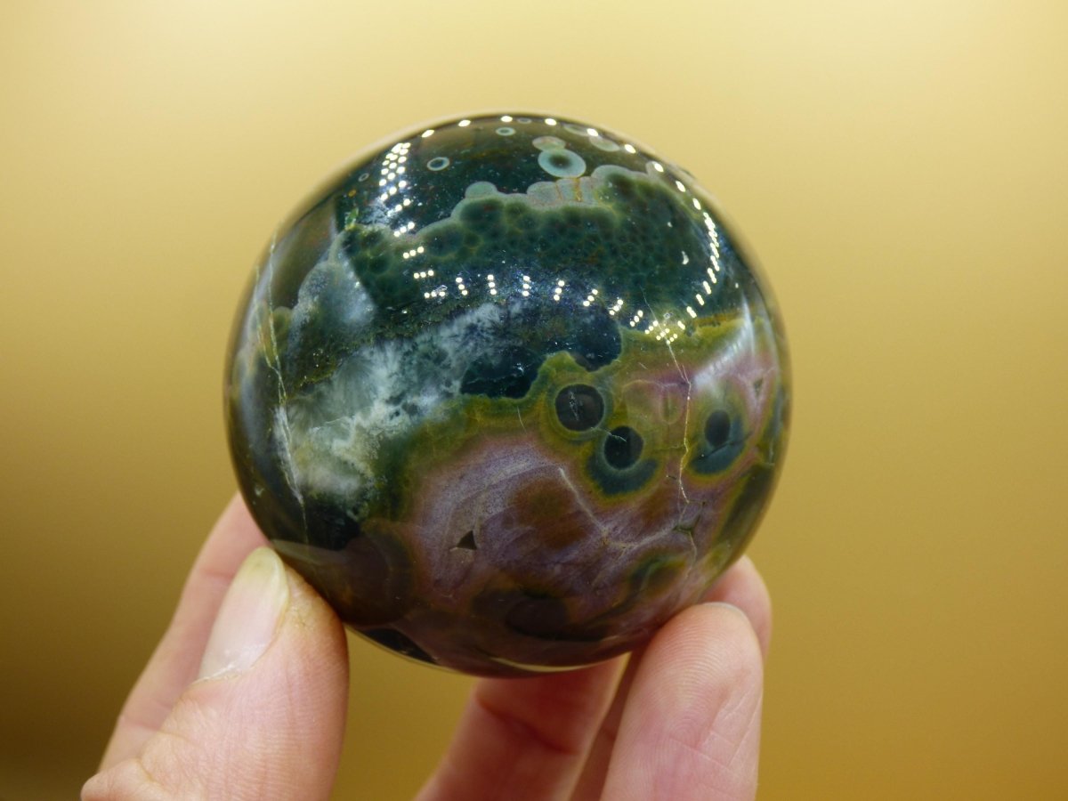 XL 8 Adern Ocean Jaspis Orbicular grün - Edelstein Kugel Natur Heilstein Deko Kristall Geschenk Er Sie Mann Frau Haus Wohnung Energie Selten - Art of Nature Berlin