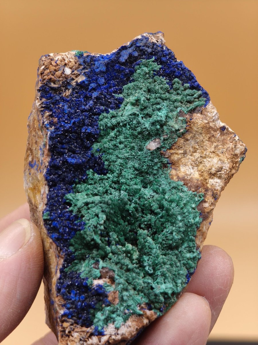 XL Azurit Malachit Sammlerstufe – intensiv blau-grüne Kupferminerale – große Kristallstufe Edelstein Mineral Natur Energie Heilstein Unikat - Art of Nature Berlin