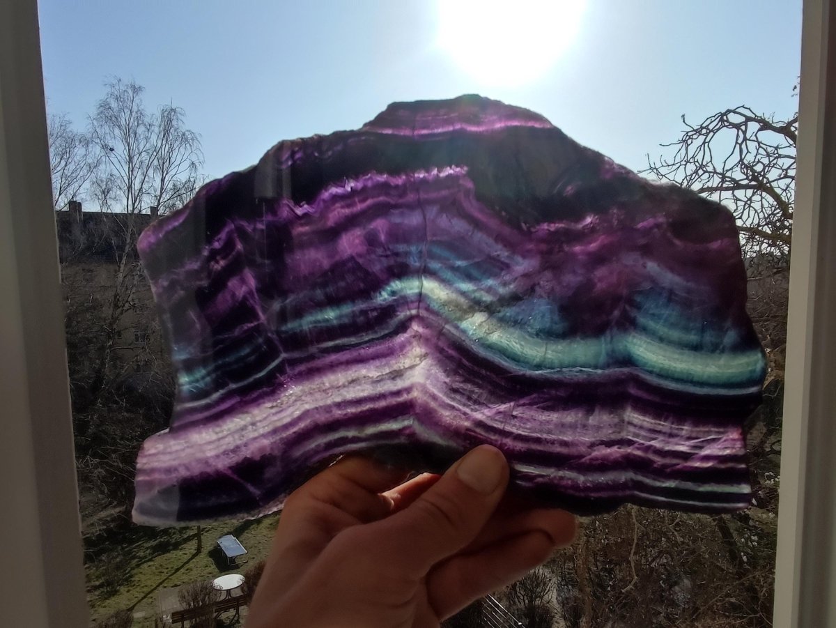 XL Fluorit Regenbogen Edelstein Scheibe Deko Kristall Fensterbank Haus Deko Sonne Wohnen Energie Heilstein Geschenk Sie Bunt Natur Rarität - Art of Nature Berlin