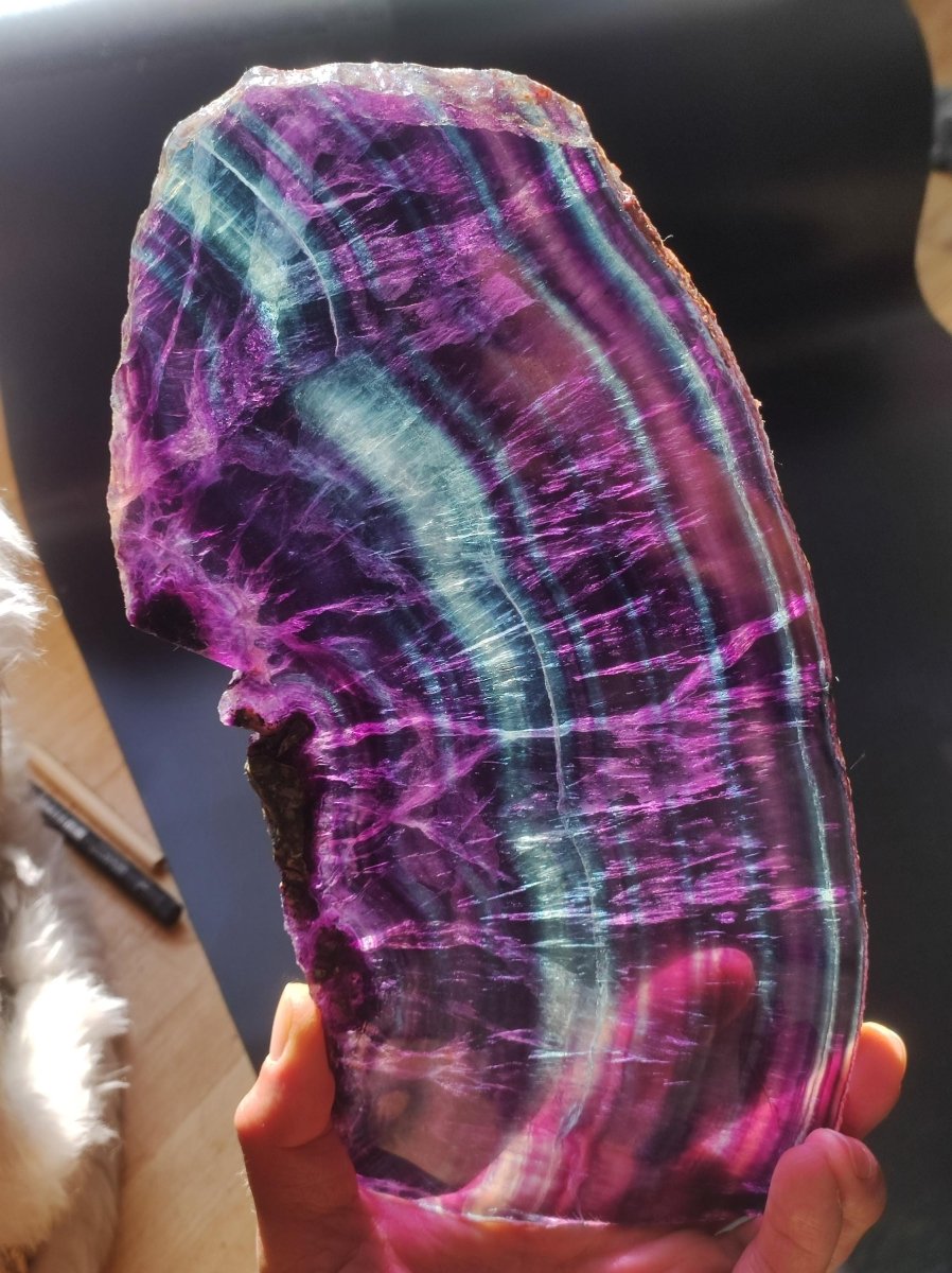 XL Fluorit Regenbogen Edelstein Scheibe Deko Kristall Fensterbank Haus Deko Sonne Wohnen Energie Heilstein Geschenk Sie Bunt Natur Rarität - Art of Nature Berlin