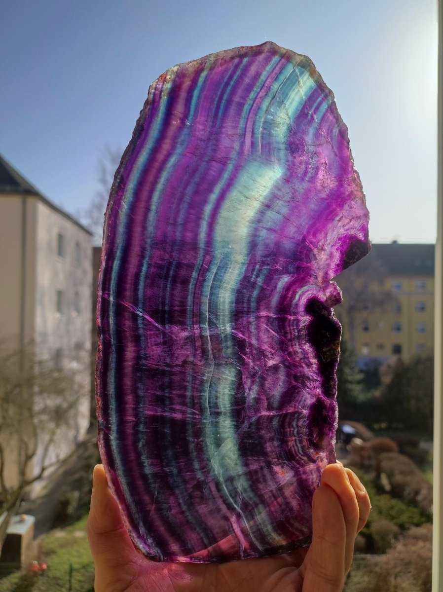 XL Fluorit Regenbogen Edelstein Scheibe Deko Kristall Fensterbank Haus Deko Sonne Wohnen Energie Heilstein Geschenk Sie Bunt Natur Rarität - Art of Nature Berlin