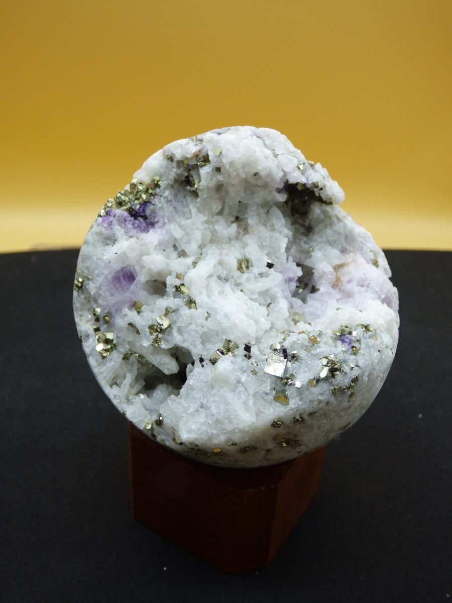 XL Quarz + Pyrit + Fluorit lila Mineral Symbiose - Edelstein Kugel Geode Sammler Deko Kristall Heilstein Rund Ball Rarität Wohnen Geschenk - Art of Nature Berlin