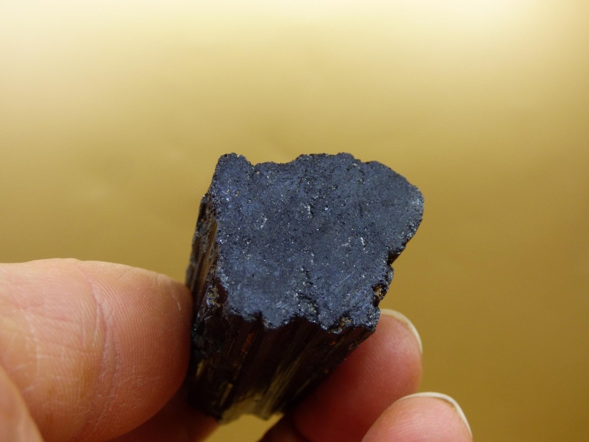 XL schwarzer Turmalin (Schörl) - Roh Anschliff - Deko Stufe groß Energie Heilung Strahlen Schutz Stein Heilstein Geschenk Haus Wohnung - Art of Nature Berlin