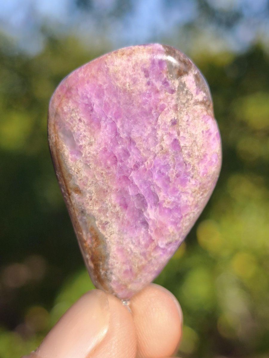 XL Sugilith / Sugilite Kette inkl. 925 Silberöse lila Edelstein Unikat Ethno Natur Heilstein Rarität Selten Flash Wow Sammler Investition - Art of Nature Berlin