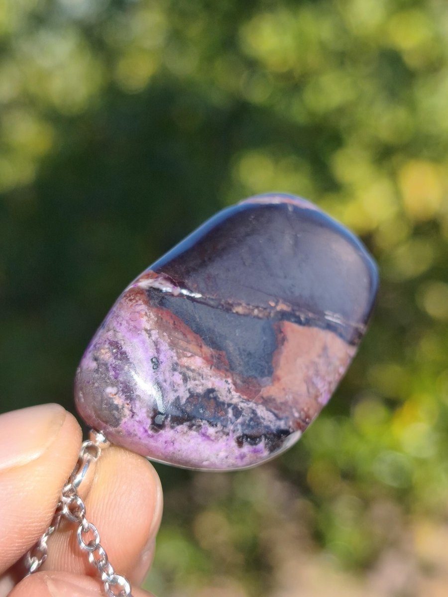 XL Sugilith / Sugilite Kette inkl. 925 Silberöse lila Edelstein Unikat Ethno Natur Heilstein Rarität Selten Flash Wow Sammler Investition - Art of Nature Berlin