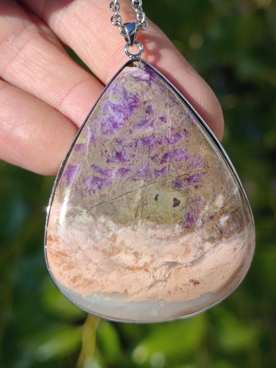 XL Sugilith / Sugilite Kette Pektolith Ägirin Quarz 925 Silber Fassung lila Edelstein Natur Heilstein Energie Rarität Mann Frau Er Sie - Art of Nature Berlin