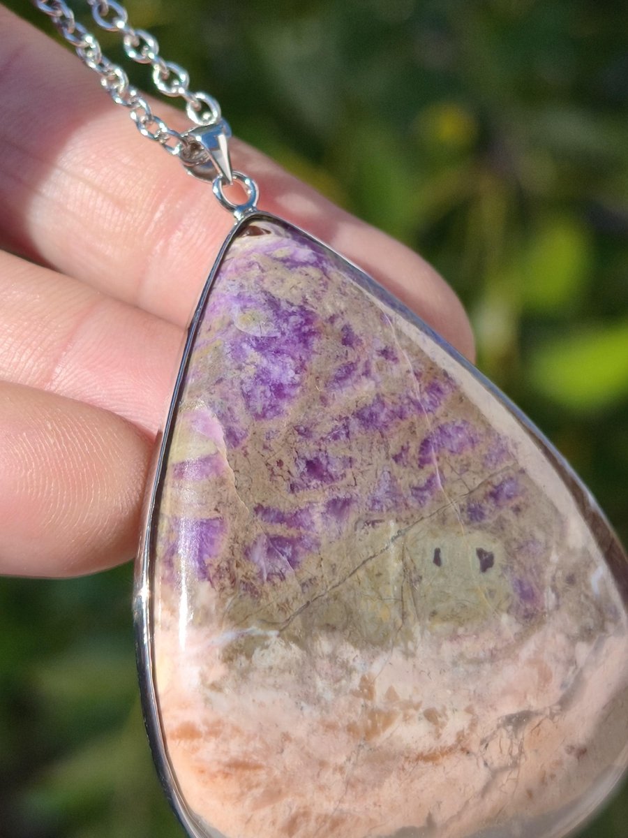 XL Sugilith / Sugilite Kette Pektolith Ägirin Quarz 925 Silber Fassung lila Edelstein Natur Heilstein Energie Rarität Mann Frau Er Sie - Art of Nature Berlin