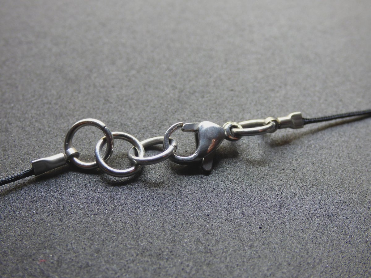 XS Charoit AAA Schutzdonut Edelstein Choker Kette Donut Rarität selten Schutzsymbol Heilstein Kristall Halschakra Ethno Frau Geschenk Er Sie - Art of Nature Berlin