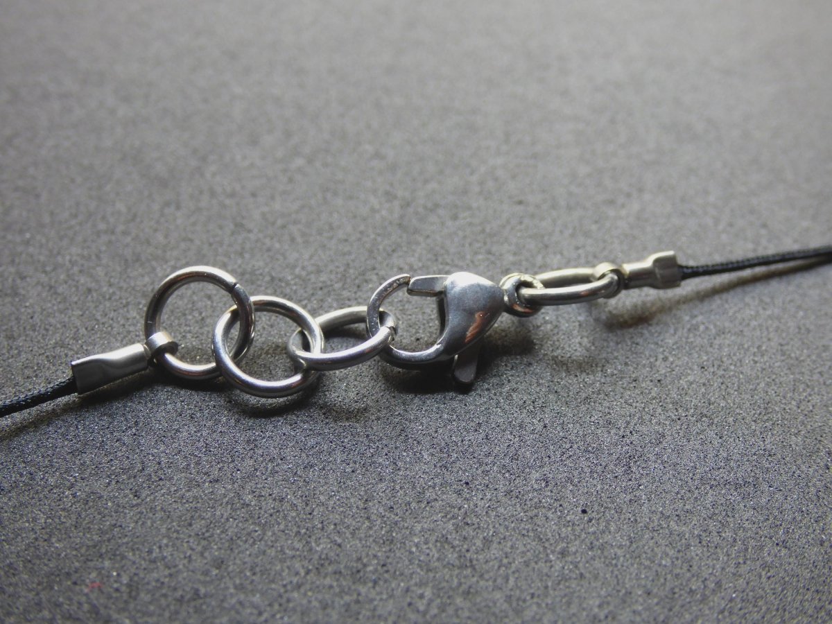 XS Charoit AAA Schutzdonut Edelstein Choker Kette Donut Rarität selten Schutzsymbol Heilstein Kristall Halschakra Ethno Frau Geschenk Er Sie - Art of Nature Berlin