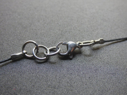 XS Charoit AAA Schutzdonut Edelstein Choker Kette Donut Rarität selten Schutzsymbol Heilstein Kristall Halschakra Ethno Frau Geschenk Er Sie - Art of Nature Berlin