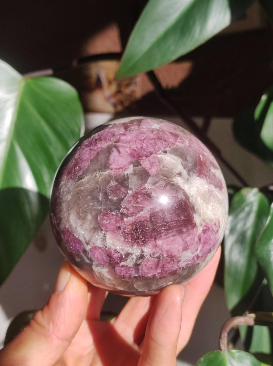 XXL Rubellit / Pink Turmalin A - Edelstein Kugel Deko Sphere Massage Kristall Meditation Heilstein Frau Mann Geschenk Er Sie Haus Energie - Art of Nature Berlin