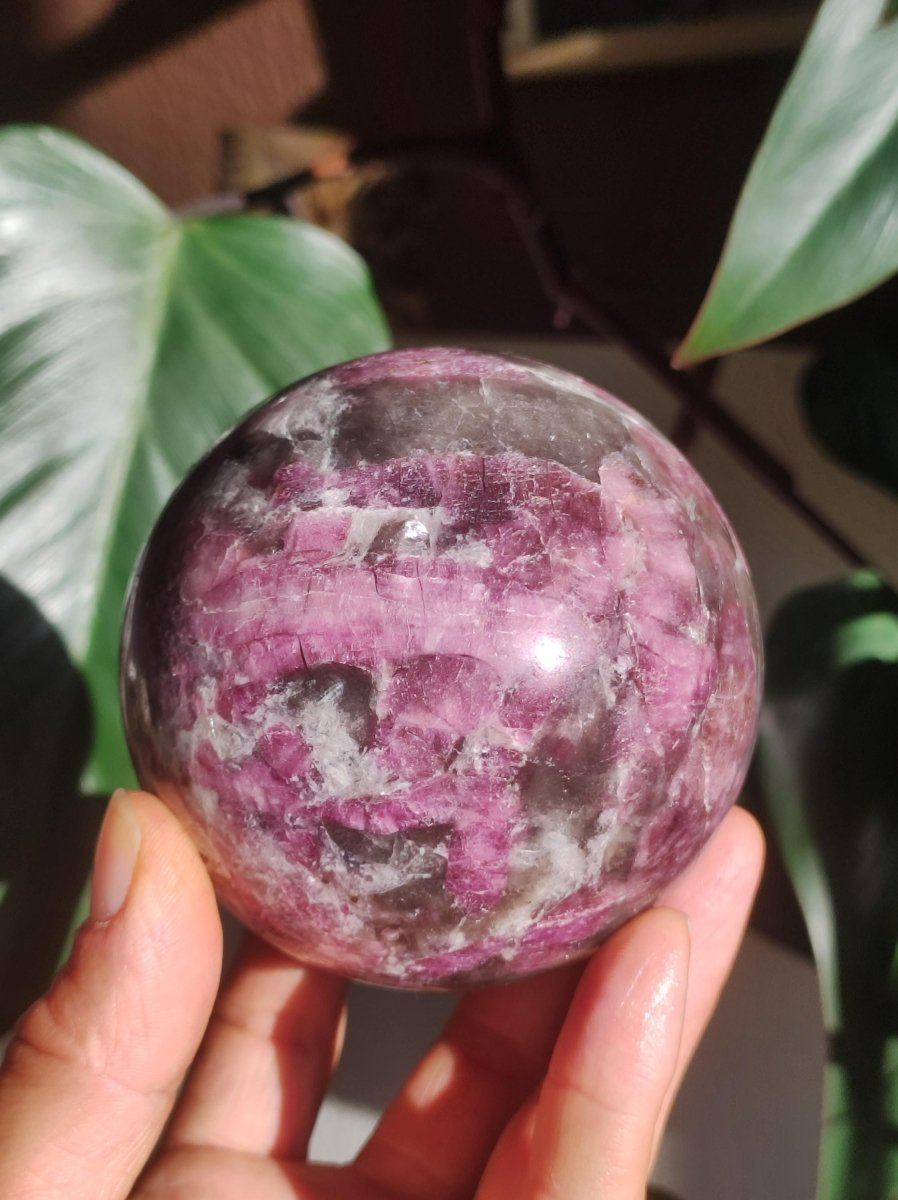 XXL Rubellit / Pink Turmalin A - Edelstein Kugel Deko Sphere Massage Kristall Meditation Heilstein Frau Mann Geschenk Er Sie Haus Energie - Art of Nature Berlin