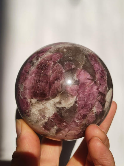XXL Rubellit / Pink Turmalin A - Edelstein Kugel Deko Sphere Massage Kristall Meditation Heilstein Frau Mann Geschenk Er Sie Haus Energie - Art of Nature Berlin