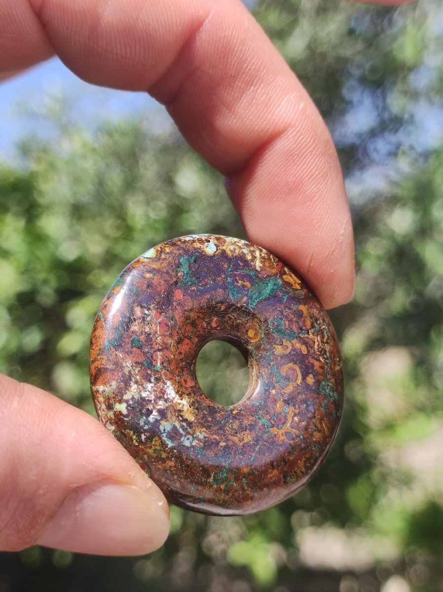 Zarinit Donut - Edelstein Kette Schutz Anhänger Geschenk Mann Frau Er Sie Freundin Kristall GOA Boho Natur Heilstein Selten Sammler Rarität - Art of Nature Berlin