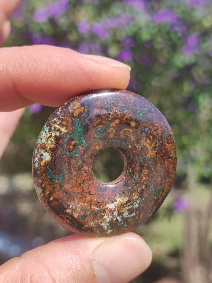 Zarinit Donut - Edelstein Kette Schutz Anhänger Geschenk Mann Frau Er Sie Freundin Kristall GOA Boho Natur Heilstein Selten Sammler Rarität - Art of Nature Berlin