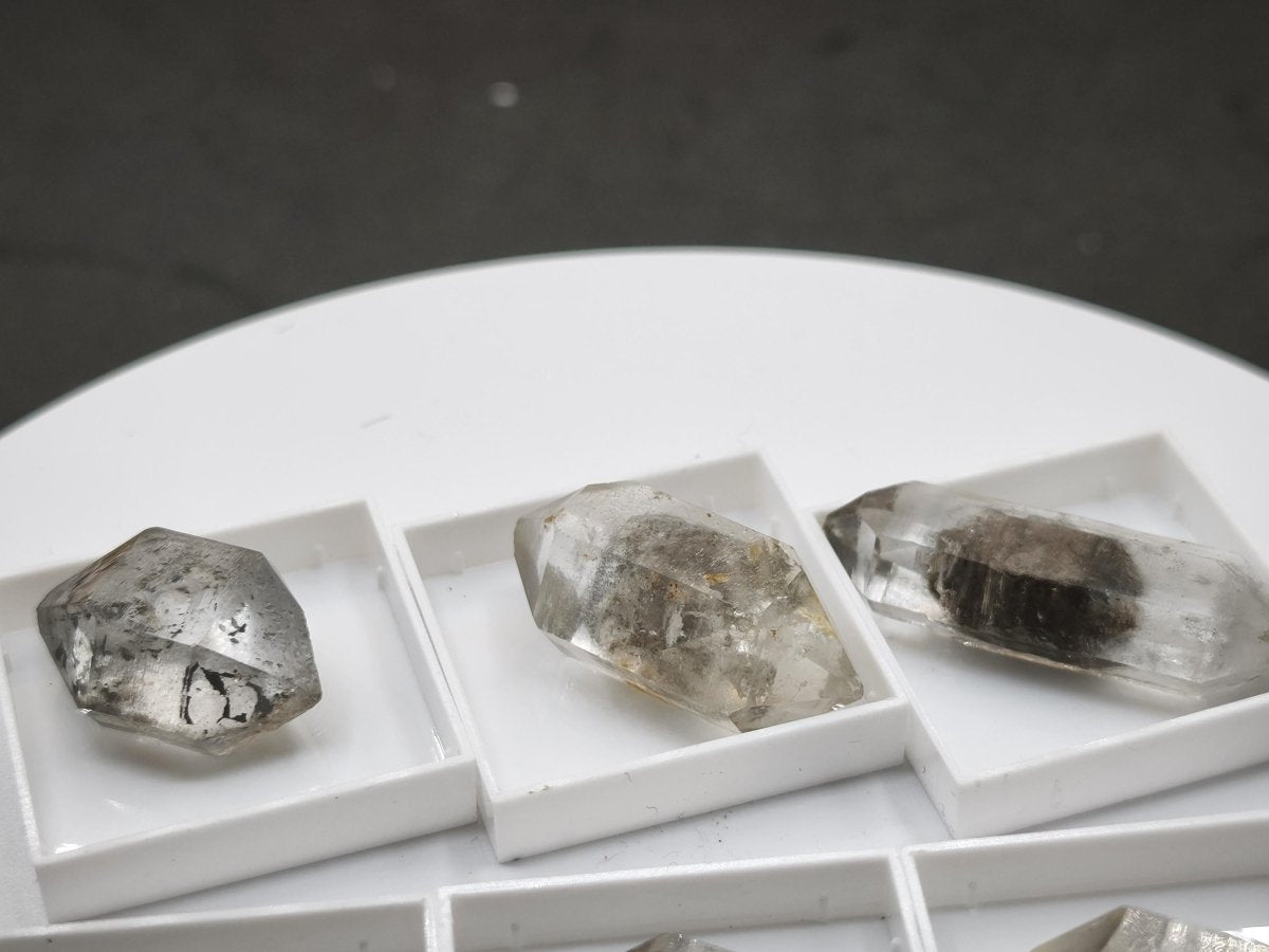 Zepter-Chloritquarz aus Erongo Namibia – 6 Kristalle zur Auswahl – 21–34 mm Doppelender Natürlich Kristall Stufe Sammler Mineral Geschenk - Art of Nature Berlin