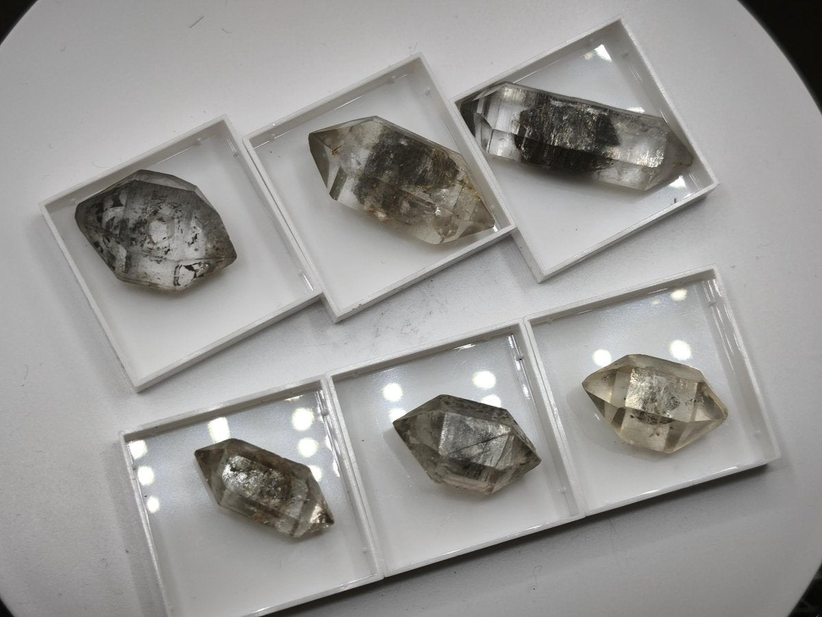 Zepter-Chloritquarz aus Erongo Namibia – 6 Kristalle zur Auswahl – 21–34 mm Doppelender Natürlich Kristall Stufe Sammler Mineral Geschenk - Art of Nature Berlin