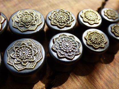 1x Holz Blumen Mandala Plugs Tunnel Ohr (10-18mm) ~GOA ~Hippie ~Boho ~Ethno ~Natur - Art of Nature Berlin