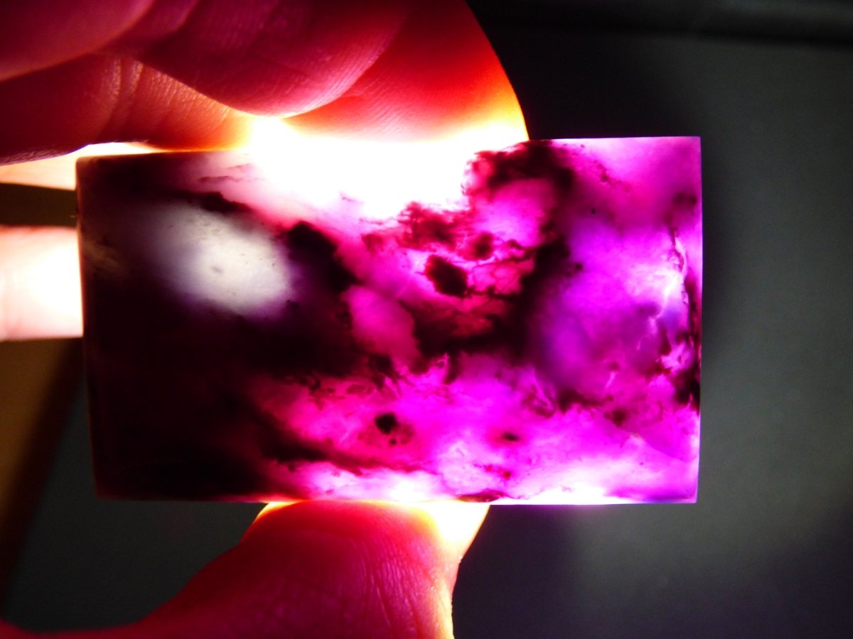 AAA Sugilith 100% Natürlicher GEL Sugilite Designer Cabochon Sammler Mineral hochwertig edel Geldanlage Investition Heilstein Rarität Unikat - Art of Nature Berlin