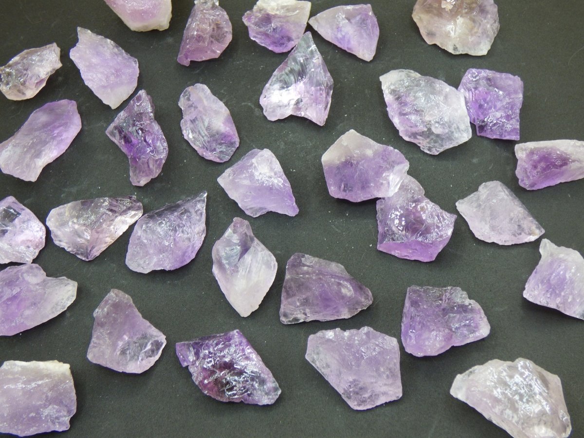 Amethyst AAA Roh klar Wassersteine lila Auf+Entladen Edelsteine Wasserstein Trinkwasser Edelsteinwasser Chakra Heilstein Natur Energiewasser - Art of Nature Berlin