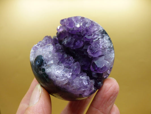 Amethyst Geode Kugel ~ Magische Edelstein Deko Kristall Stufe Sphere Ball Heilstein Spielkugel Meditation HIPPIE GOA Boho Ethno lila Energie - Art of Nature Berlin