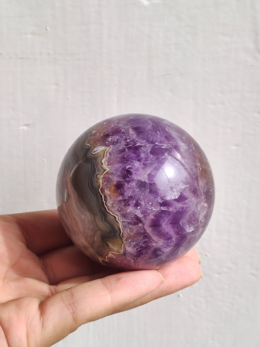 Amethyst Lace Achat ~ Magische Edelstein Kugel Massage & Deko Sphere Crystal Spielkugel Meditation ~HIPPIE ~GOA~Boho~Ethno~Heilstein - Art of Nature Berlin