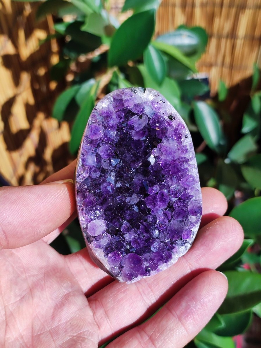 Amethyst Stufe ~ Magische Edelstein Deko Crystal Meditation ~HIPPIE ~GOA~Boho~Ethno ~Energie Heilstein Deko Haus Wohnung Reinigen - Art of Nature Berlin