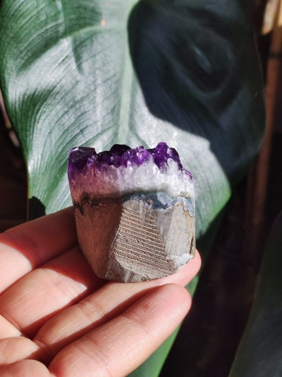 Amethyst Stufe ~ Magische Edelstein Deko Crystal Meditation ~HIPPIE ~GOA~Boho~Ethno ~Energie Heilstein Deko Haus Wohnung Reinigen - Art of Nature Berlin