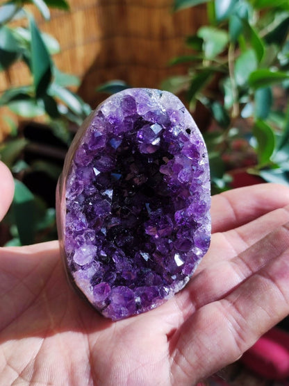 Amethyst Stufe ~ Magische Edelstein Deko Crystal Meditation ~HIPPIE ~GOA~Boho~Ethno ~Energie Heilstein Deko Haus Wohnung Reinigen - Art of Nature Berlin