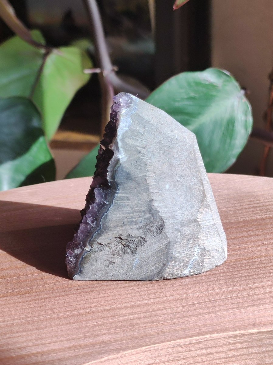 Amethyst Stufe ~ Magische Edelstein Deko Crystal Meditation ~HIPPIE ~GOA~Boho~Ethno ~Energie Heilstein Deko Haus Wohnung Reinigen - Art of Nature Berlin