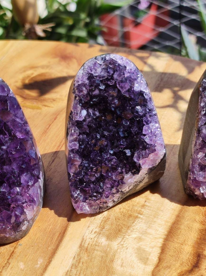 Amethyst Stufe ~ Magische Edelstein Deko Crystal Meditation ~HIPPIE ~GOA~Boho~Ethno~Heilstein - Art of Nature Berlin