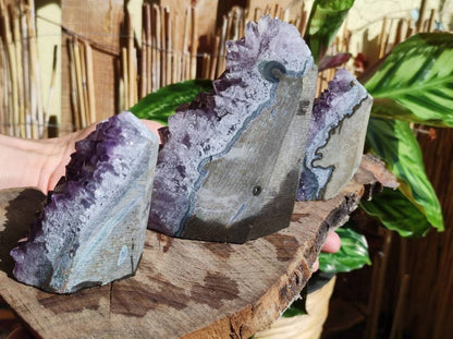 Amethyst Stufe ~ Magische Edelstein Deko Crystal Meditation ~HIPPIE ~GOA~Boho~Ethno~Heilstein - Art of Nature Berlin