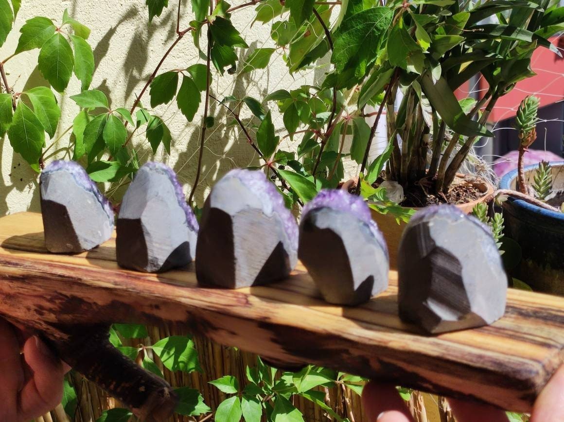 Amethyst Stufe ~ Magische Edelstein Deko Crystal Meditation ~HIPPIE ~GOA~Boho~Ethno~Heilstein - Art of Nature Berlin