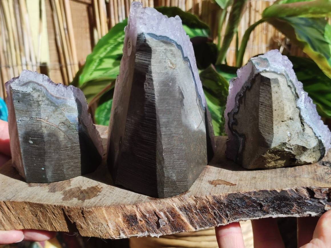 Amethyst Stufe ~ Magische Edelstein Deko Crystal Meditation ~HIPPIE ~GOA~Boho~Ethno~Heilstein - Art of Nature Berlin