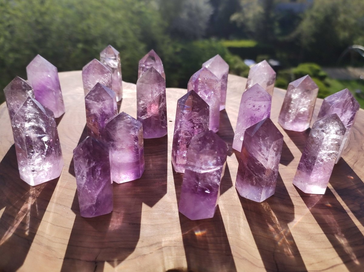 Amethyst Turm Spitze lila ~ Kristall Point ~ Magische Edelstein Deko Obelisk Massagestab Crystal HIPPIE GOA Ethno Heilstein Naturschatz - Art of Nature Berlin