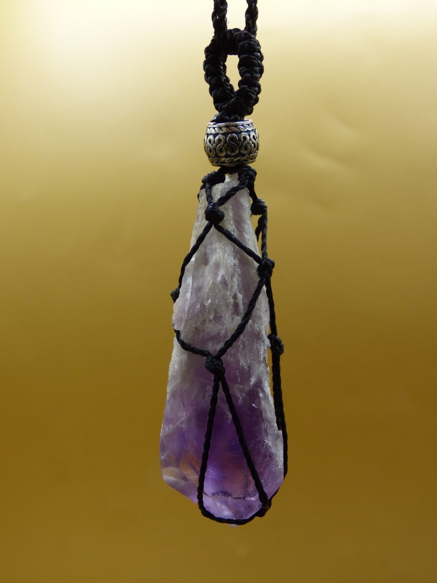 Amethyst (XL) roh ~ Makramee Edelstein Kette ~HIPPIE ~GOA ~Boho ~Ethno ~Nature ~Heilstein ~Boulderopal ~Auge - Art of Nature Berlin