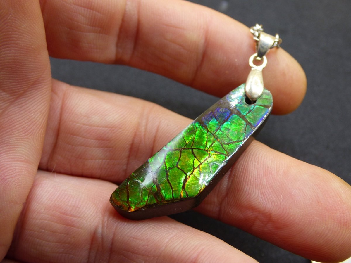 Ammolite Edelstein Kette 925 Sterlin Silber ~ Opalisierend ~HIPPIE~GOA~Boho~Ethno~Nature~Heilstein~Fossil~Selten~Sammler~Magic~Grün - Art of Nature Berlin