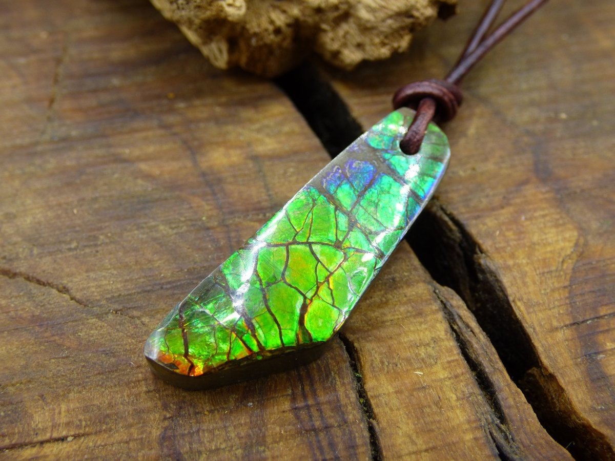 Ammolite Edelstein Kette 925 Sterlin Silber ~ Opalisierend ~HIPPIE~GOA~Boho~Ethno~Nature~Heilstein~Fossil~Selten~Sammler~Magic~Grün - Art of Nature Berlin