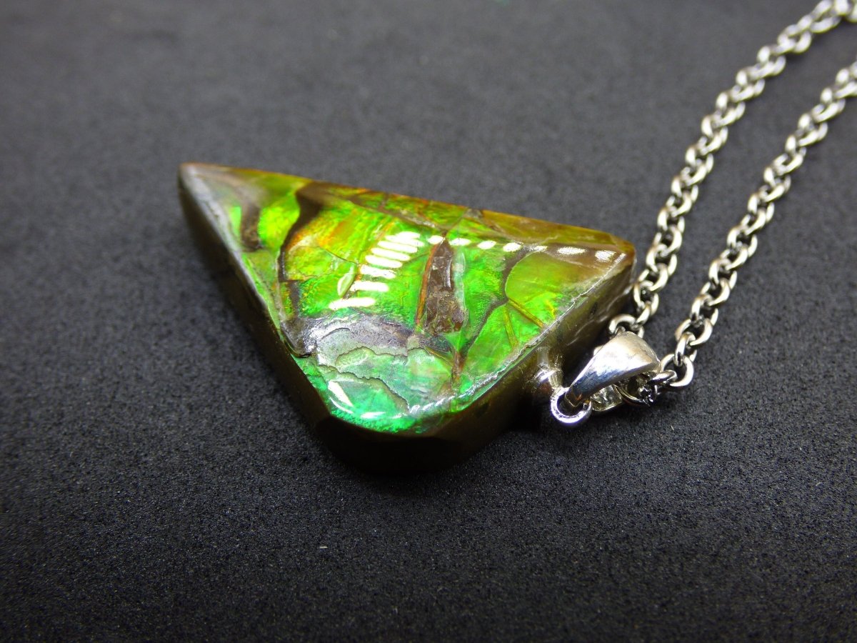 Ammolite Edelstein Kette 925 Sterling Silber ~ Opalisierend ~HIPPIE~GOA~Boho~Ethno~Nature~Heilstein~Fossil~Selten~Sammler~Magic~Grün~Flash - Art of Nature Berlin